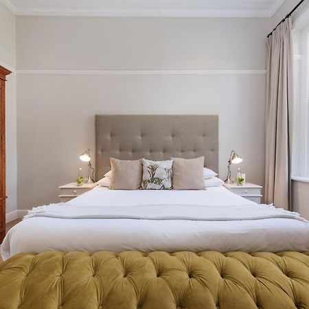 River Manor Boutique Hotel By The Living Journey Collection สเตลเลนบอช ภายนอก รูปภาพ